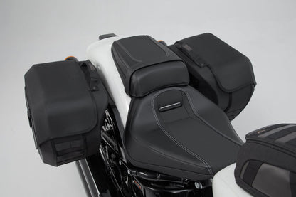Kit de Maletas Laterales Legend Gear para Harley Davidson