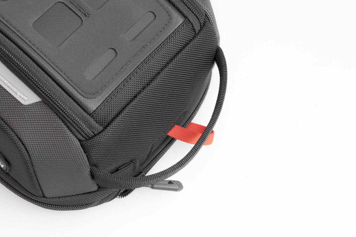 Tank Bag Pro: Micro 3 Litros (Expandible a 5 Litros)