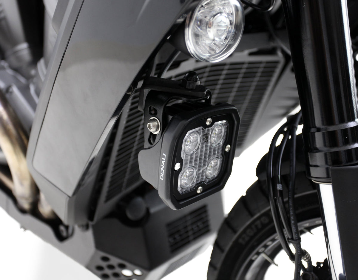 Base de Luces Exploradoras Bajas en Harley Pan America 1250